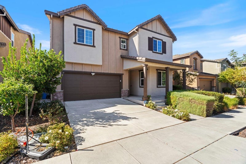 1533 Keats Place