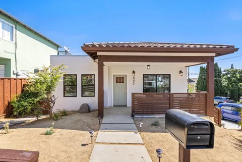 895 Laurel Avenue, Belmont, CA 94002 - #: ML82005758