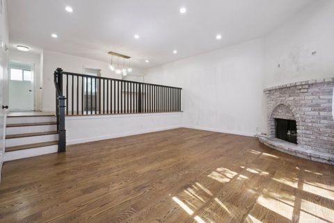 Tiny photo for 6509 Kester Avenue #1, VAN NUYS, CA 91411 (MLS # ML82036319)