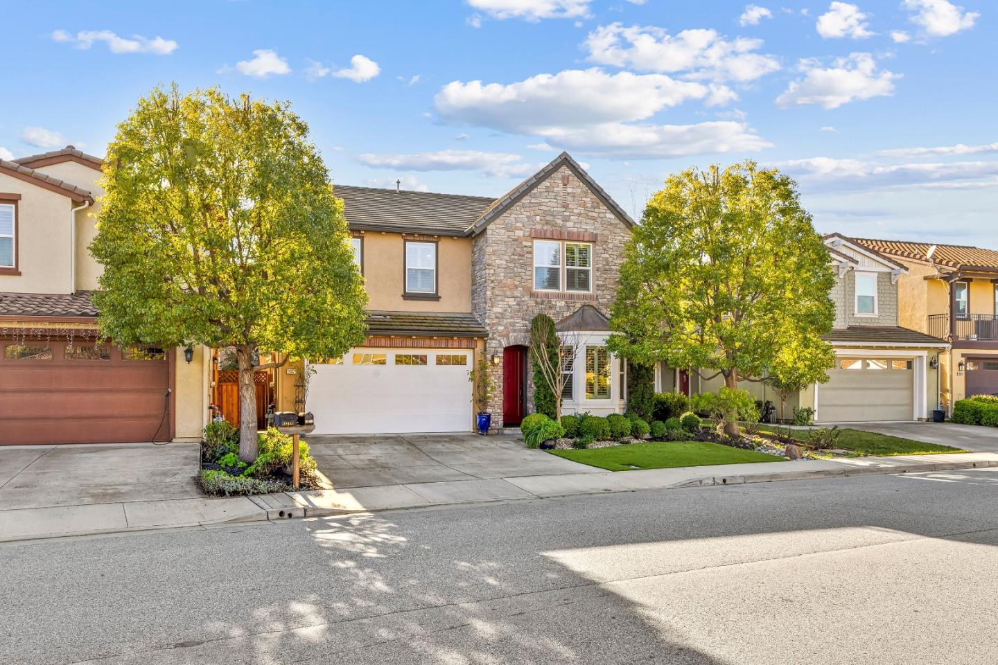 19421 Dougherty Avenue