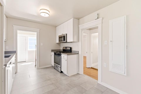Tiny photo for 20 Maple Avenue, SOUTH SAN FRANCISCO, CA 94080 (MLS # ML82045331)