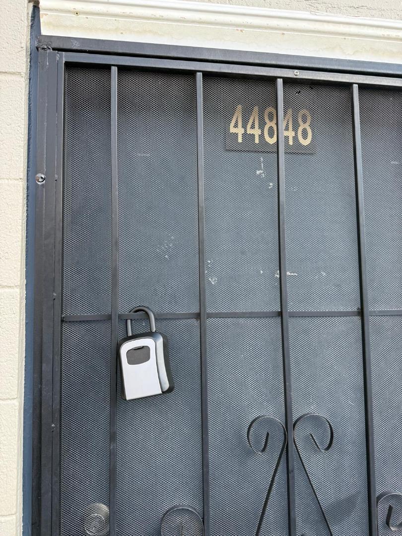 44848 South Grimmer Boulevard