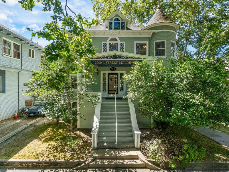 2200 L Street