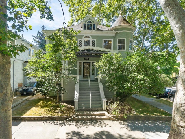 2200 L Street, SACRAMENTO