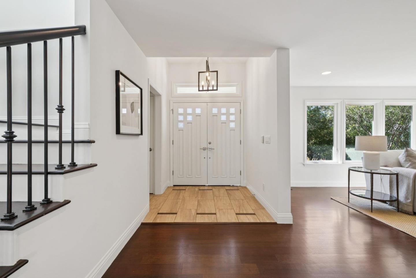 900 Highlands Circle