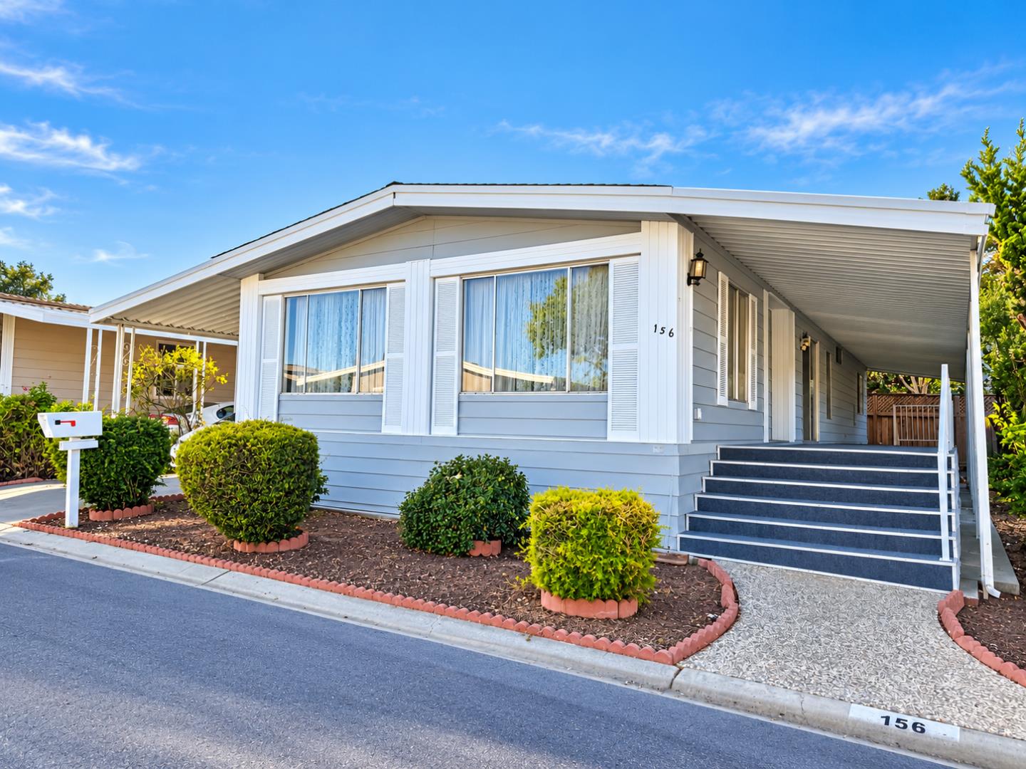 156 Mountain Springs DR