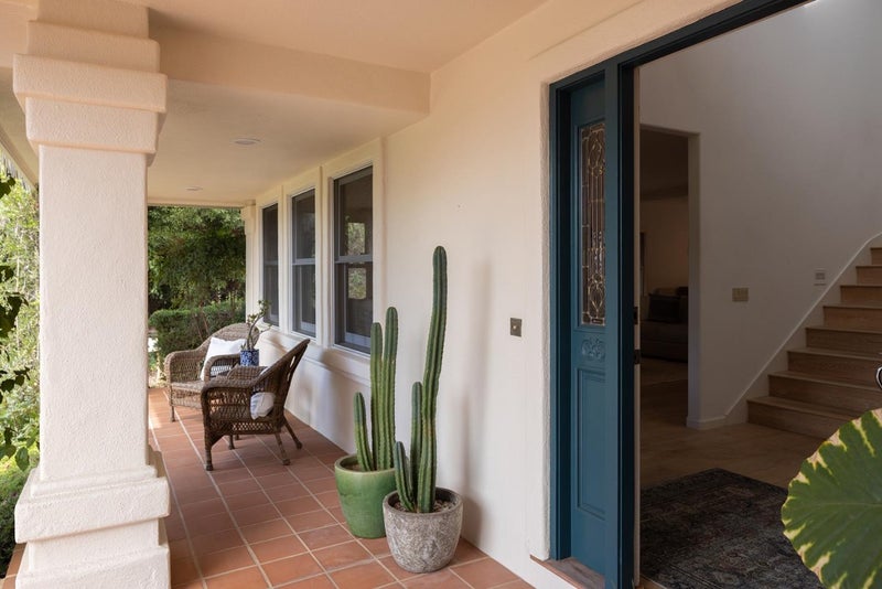 760 Del Valle