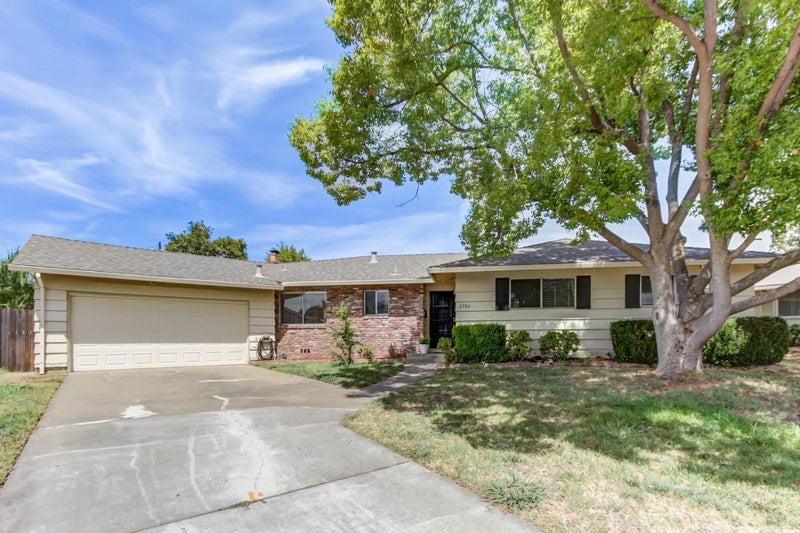 2724 Doris Court