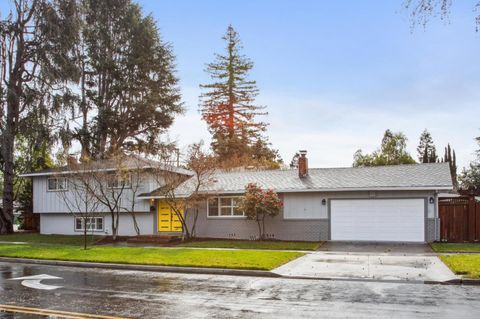 Photo of 1500 E Campbell Ave, CAMPBELL, CA 95008 (MLS # ML82034534)