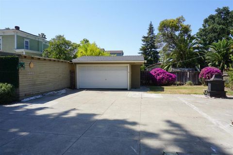 Tiny photo for 121 E Julian Street, SAN JOSE, CA 95112 (MLS # ML82010433)