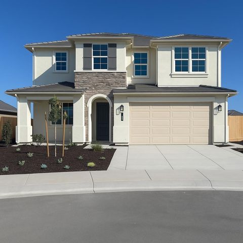 Photo of 836 Emma Court, HOLLISTER, CA 95023 (MLS # ML82023261)