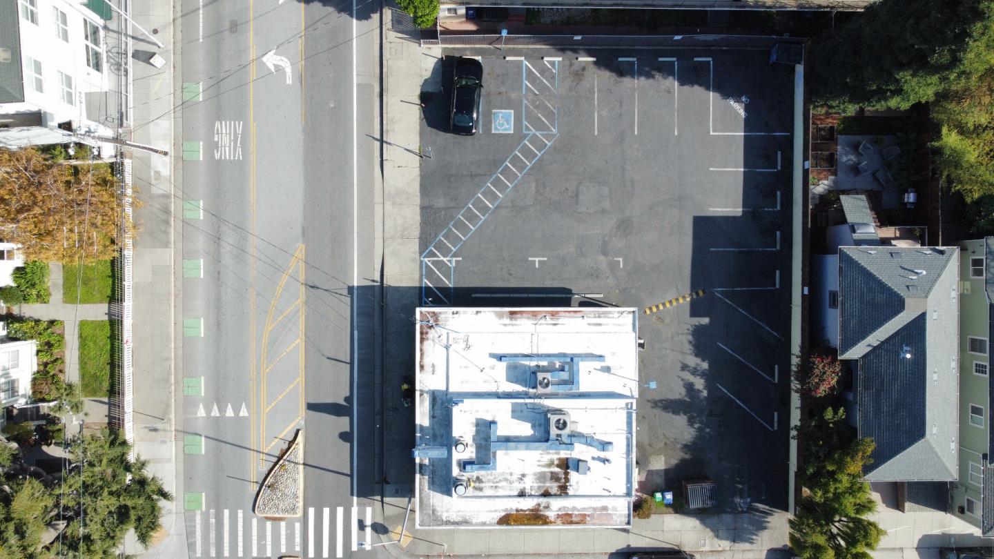 229 Laurel Street