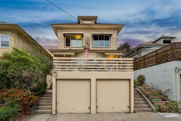 4131 HOWE ST, OAKLAND, CA 94611 - Image 96562f3f010c7a2fa4dc3d93a45c60ae/4014292245