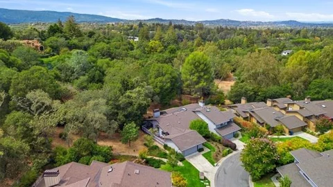 MLS: ML82060093