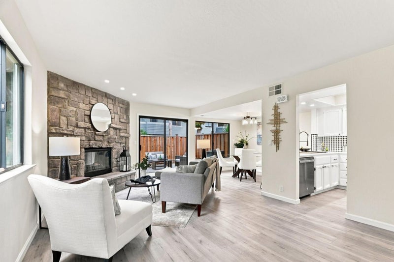 1157 Illiad Court