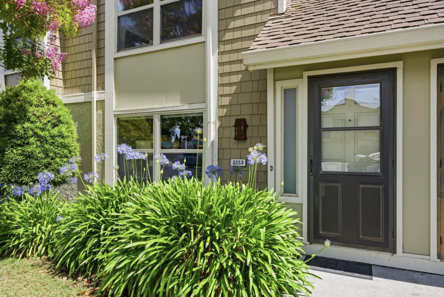 2253 Creek Bed Court