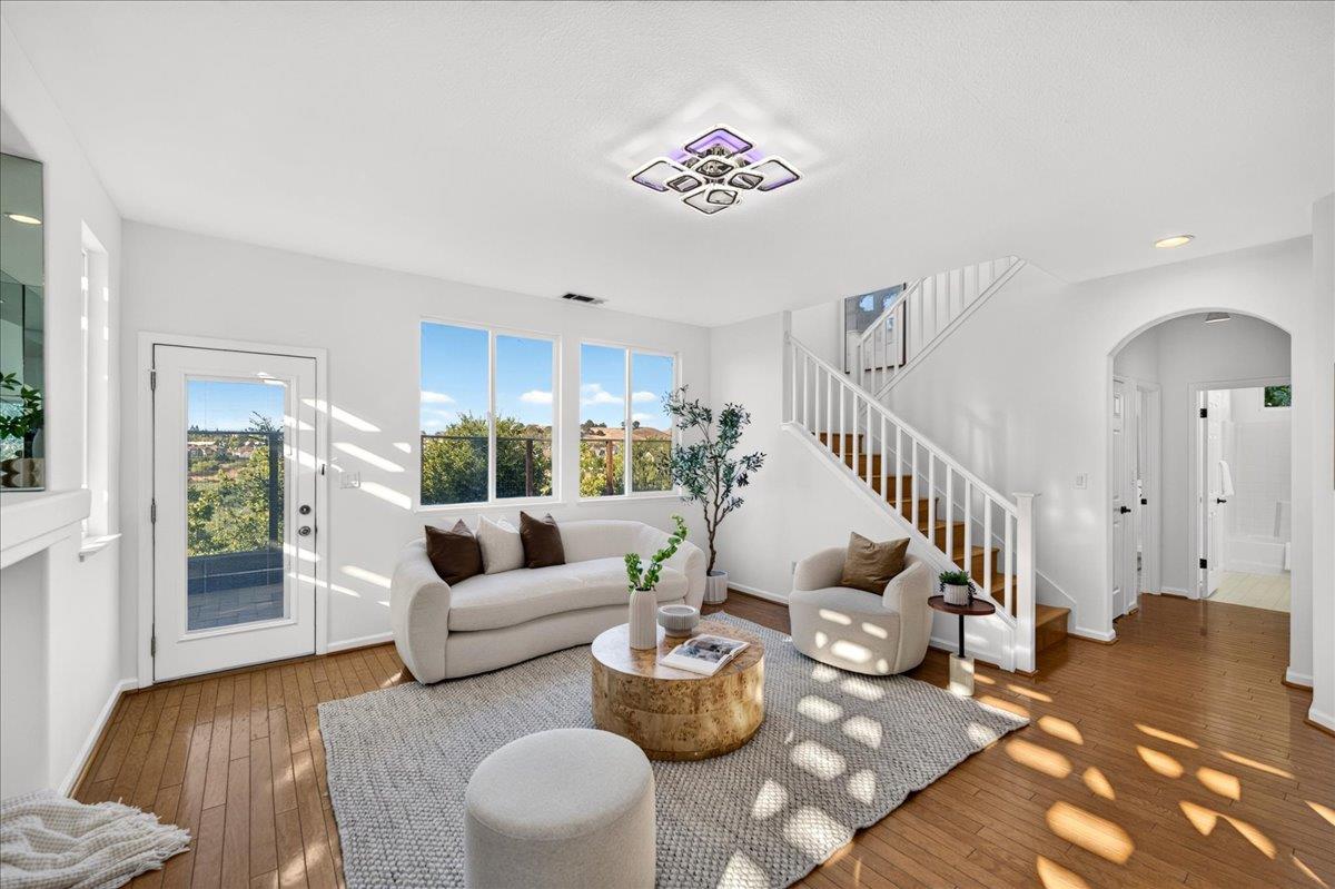 232 Overlook Terrace