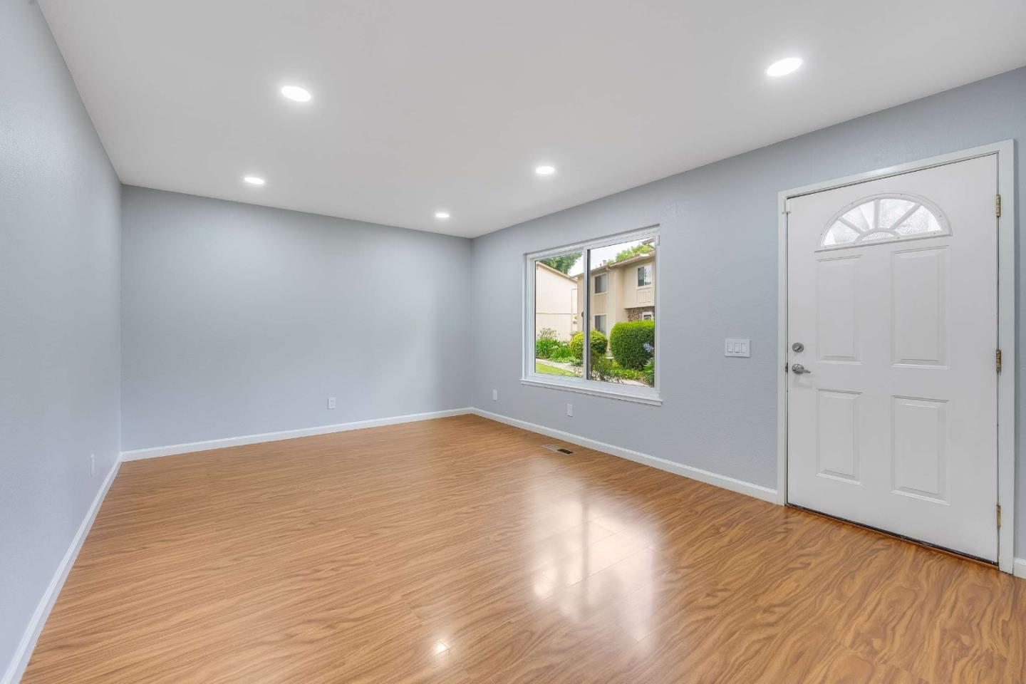 3696 Woodbine Way