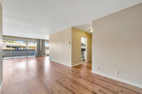 Tiny photo for 121 Buckingham Drive #25, SANTA CLARA, CA 95051 (MLS # ML82030861)