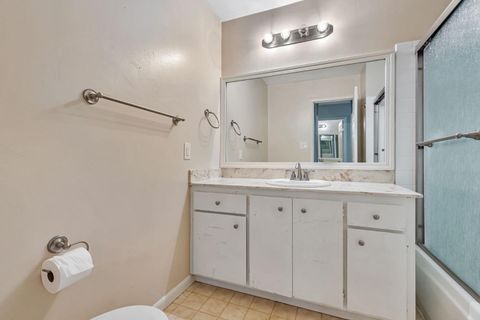 Tiny photo for 121 Buckingham Drive #25, SANTA CLARA, CA 95051 (MLS # ML82030861)