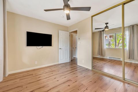 Tiny photo for 121 Buckingham Drive #25, SANTA CLARA, CA 95051 (MLS # ML82030861)