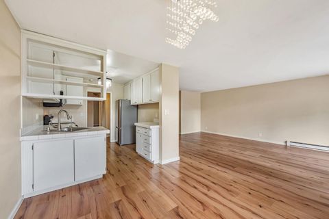 Tiny photo for 121 Buckingham Drive #25, SANTA CLARA, CA 95051 (MLS # ML82030861)