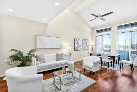 22330 Homestead Road Unit 214, Cupertino, CA 95014 - #: ML82039157
