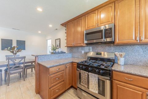 Tiny photo for 43 Saint Brendan Way, Salinas, CA 93906 (MLS # ML82043170)