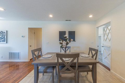 Tiny photo for 43 Saint Brendan Way, Salinas, CA 93906 (MLS # ML82043170)