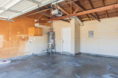 Tiny photo for 43 Saint Brendan Way, Salinas, CA 93906 (MLS # ML82043170)