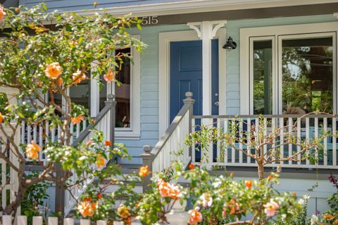 Photo of 515 Chestnut Street, SANTA CRUZ, CA 95060 (MLS # ML82043161)