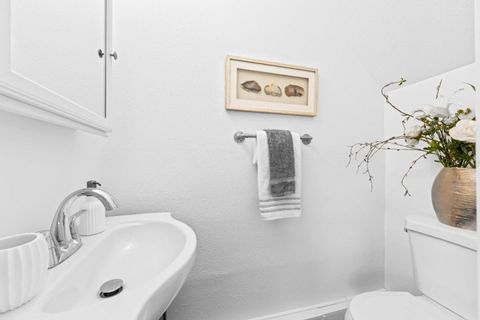 Tiny photo for 2641 Faust Court, San Jose, CA 95121 (MLS # ML82031217)