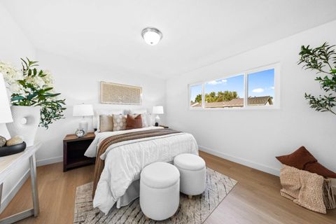 Tiny photo for 2641 Faust Court, San Jose, CA 95121 (MLS # ML82031217)