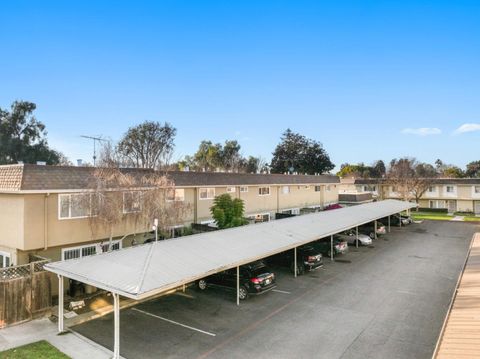 Tiny photo for 2641 Faust Court, San Jose, CA 95121 (MLS # ML82031217)