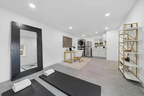 MLS: ML82060166