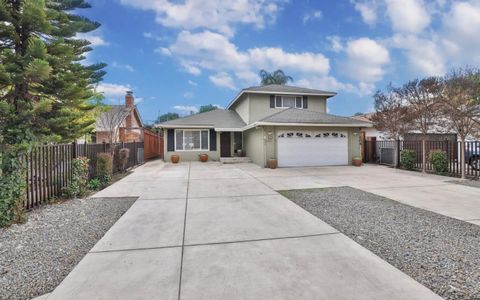 Photo of 206 Blossom Hill Road, SAN JOSE, CA 95123 (MLS # ML82029520)
