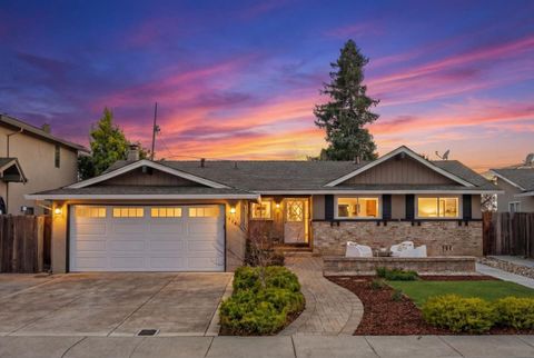 Photo of 173 Branbury Drive, CAMPBELL, CA 95008 (MLS # ML82034293)