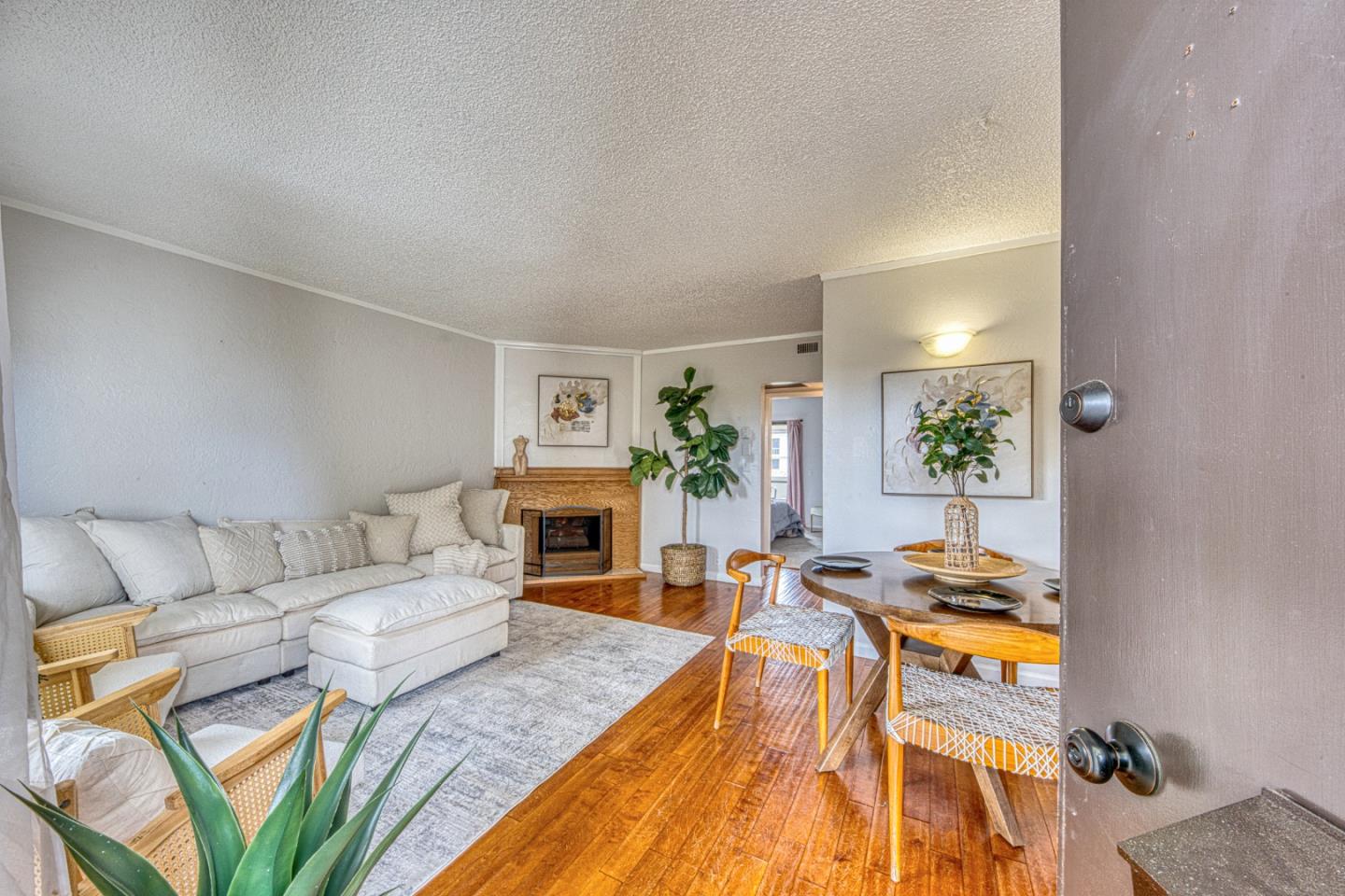 500 Glenwood Circle 435