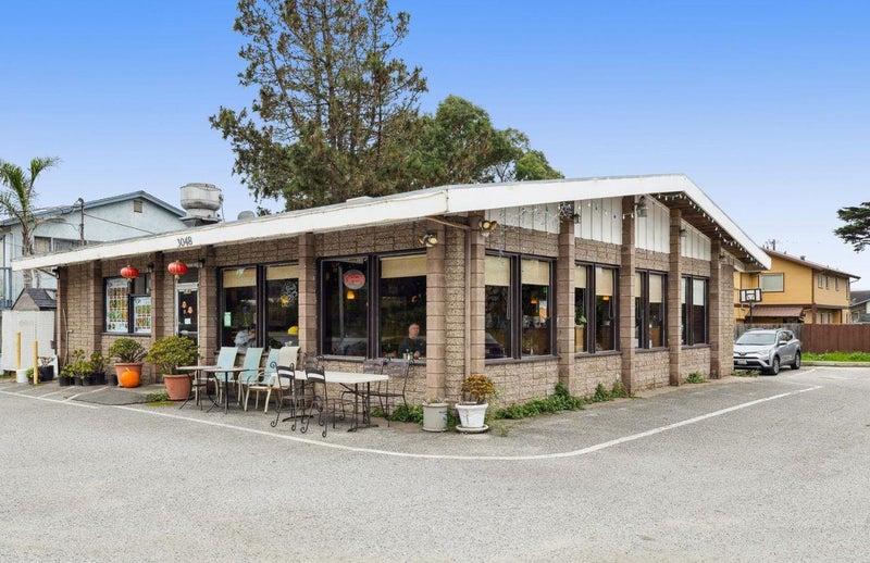 3048 Cabrillo Highway