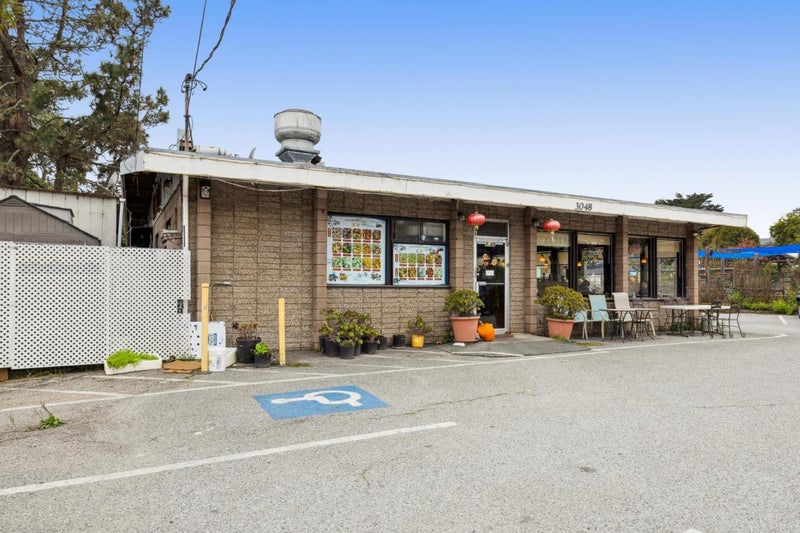 3048 Cabrillo Highway