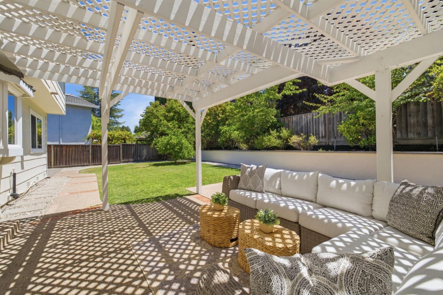 6635 Barnsdale Court