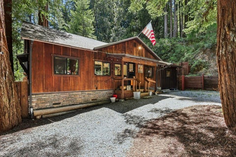 Tiny photo for 421 Hillside Dr. DR, BOULDER CREEK, CA 95006 (MLS # ML82053059)