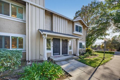Tiny photo for 3513 Ivalynn Circle, SAN JOSE, CA 95132 (MLS # ML82023273)