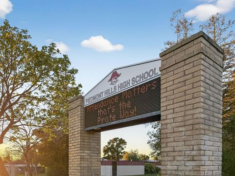 Tiny photo for 3513 Ivalynn Circle, SAN JOSE, CA 95132 (MLS # ML82023273)