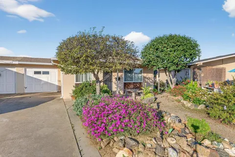 8 Carita Court, Watsonville, CA 95076 - #: ML82028210