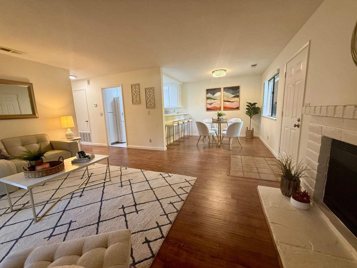 3105 La Terrace Circle
