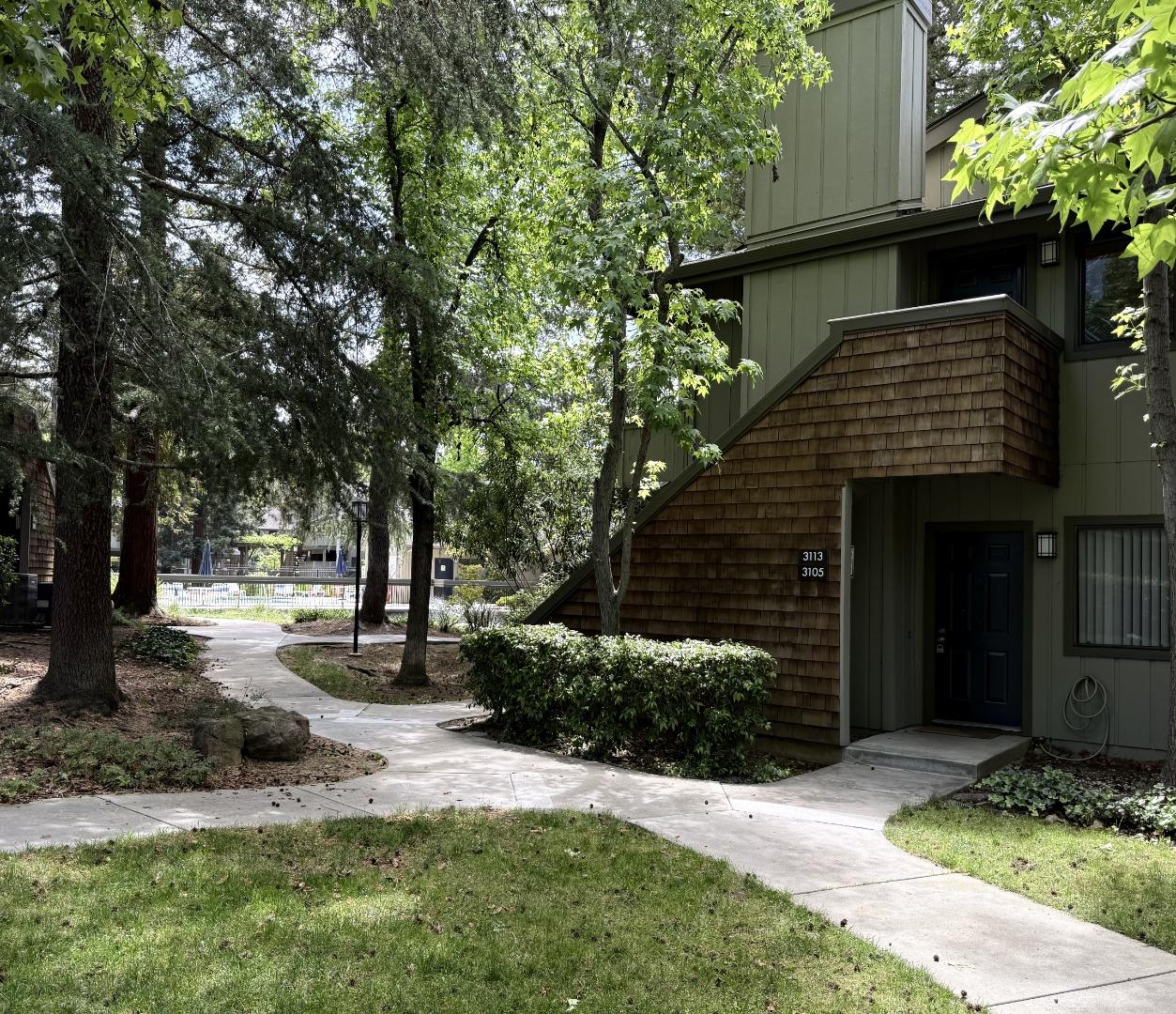 3105 La Terrace Circle