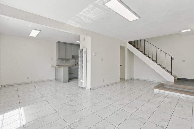 273 Sunnyhills Drive