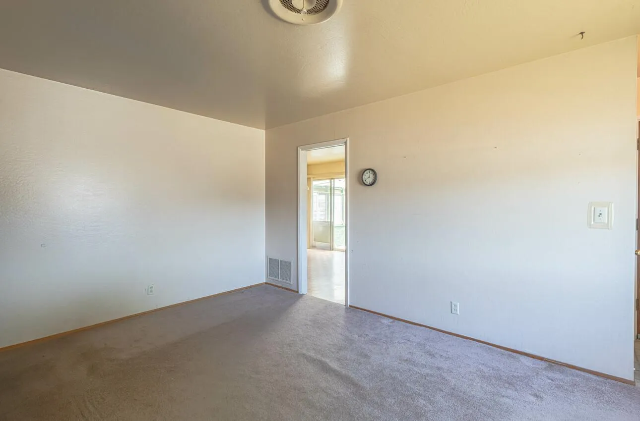 Salinas, California 93901, United States, 3 Bedrooms Bedrooms, ,1 BathroomBathrooms,Residential,Active,161478