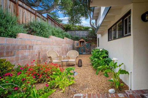 Tiny photo for 831 Arlington Place, DEL REY OAKS, CA 93940 (MLS # ML82047278)
